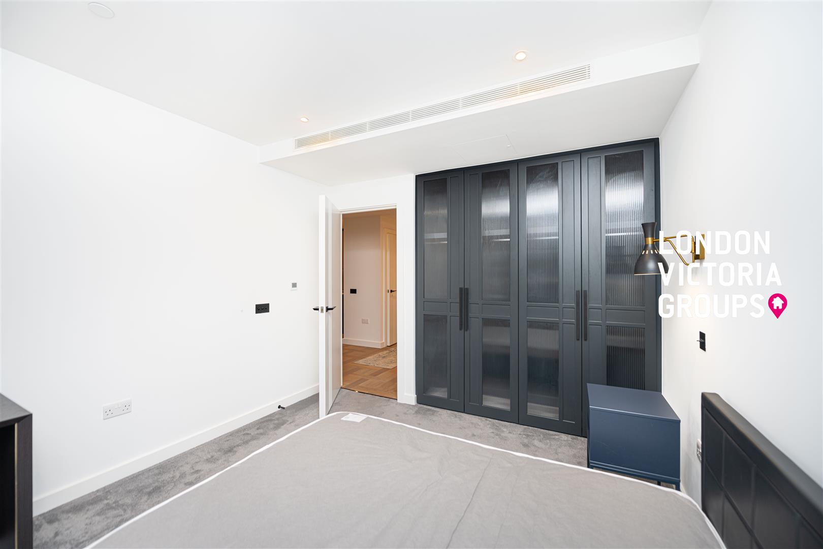 2 Merino Gardens, London